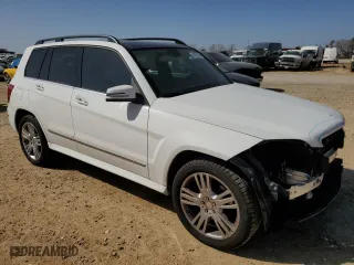 2014 Mercedes-Benz GLK-Class GLK 250 BlueTEC with VIN WDCGG0EB6EG183384, listed as a Copart auction lot 48473535 with 109,882 mi miles and Salvage Title. Bid and sale history available at carsss.com. Image 4.