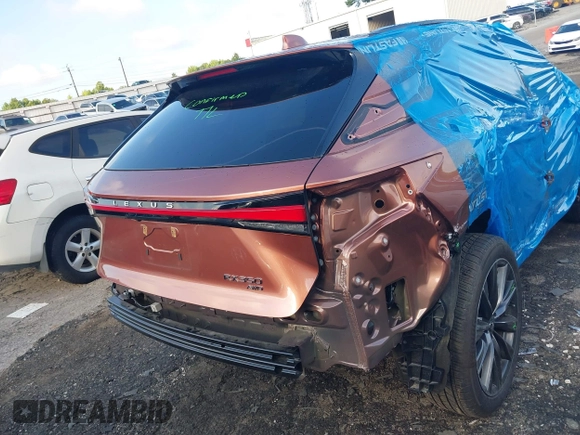 2024 Lexus RX 350 с VIN 2T2BAMCA6RC056850, выставлен на аукционе IAAI как лот 39891418 с пробегом 6 648 миль миль и . История ставок и продаж доступна на DreamBid. Изображение 19.