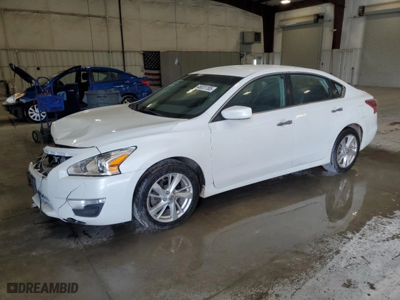 2013 Nissan Altima 2.5 SV with VIN 1N4AL3AP2DN452264, listed as a Copart auction lot 48031185 with 166,042 mi miles and Salvage Title. Bid and sale history available at carsss.com. Image 1.