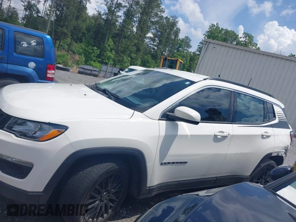 2018 Jeep Compass Altitude с VIN 3C4NJCBB2JT105839, выставлен на аукционе IAAI как лот 42155613 с пробегом 54 307 миль миль и . История ставок и продаж доступна на DreamBid. Изображение 14.