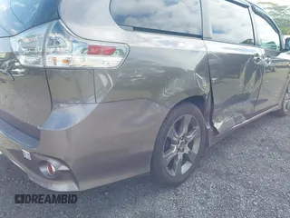 2016 Toyota Sienna SE with VIN 5TDXK3DC9GS719995, listed as a IAAI auction lot 42421273 with 126,943 mi miles and . Bid and sale history available at DreamBid. Image 6.