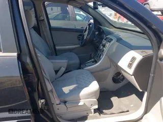 2005 Chevrolet Equinox LT with VIN 2CNDL63F256105113, listed as a IAAI auction lot 42067477 with 172,331 mi miles. Bid and sale history available at carsss.com. Image 5.