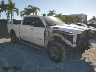 2020 Ram 2500 Big Horn with VIN 3C6UR5DL0LG132708, listed as a Copart auction lot 49206745 with 124,512 mi miles and Salvage Title. Bid and sale history available at carsss.com. Image 4.