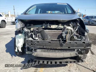 2015 Nissan Note S with VIN 3N1CE2CP4FL358297, listed as a Copart auction lot 59586475 with 53,252 mi miles and Salvage title. Bid and sale history available at DreamBid. Image 5.