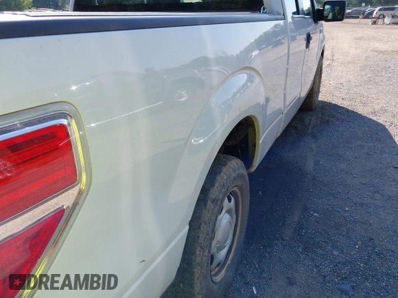 2011 Ford F-150 XL с VIN 1FTEX1CM1BFC07941, выставлен на аукционе IAAI как лот 42653459 с пробегом 152 557 миль миль и . История ставок и продаж доступна на DreamBid. Изображение 18.
