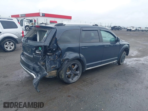 2018 Dodge Journey Crossroad with VIN 3C4PDDGGXJT514620, listed as a IAAI auction lot 42117159 with 110,252 mi miles. Bid and sale history available at carsss.com. Image 4.