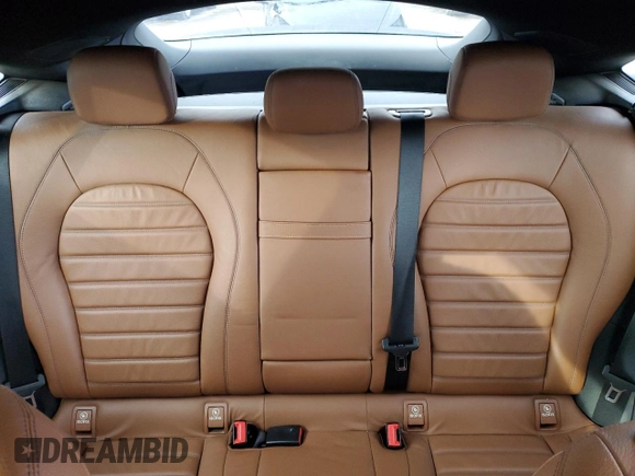 2019 Mercedes-Benz GLC with VIN WDC0J6EBXKF484389, listed as a Copart auction lot 43613755 with 86,197 mi miles and Clean Title. Bid and sale history available at carsss.com. Image 10.