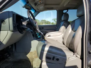 2006 Chevrolet Suburban LS with VIN 1GNFK16Z36J142630, listed as a Copart auction lot 74815584 with 247,445 mi miles and Clean Title. Bid and sale history available at carsss.com. Image 7.