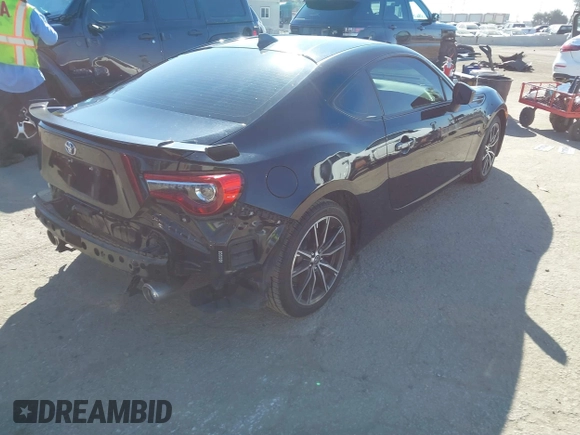 2018 Toyota 86 GT with VIN JF1ZNAE15J8700301, listed as a IAAI auction lot 41646899 with 74,587 mi miles. Bid and sale history available at carsss.com. Image 4.