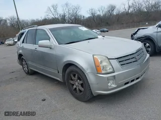 2006 Cadillac SRX with VIN 1GYEE637560175477, listed as a IAAI auction lot 41534379 with 107,742 mi miles. Bid and sale history available at carsss.com. Image 1.