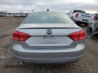 2013 Volkswagen Passat SEL Premium with VIN 1VWCH7A36DC118918, listed as a Copart auction lot 48909425 with 239,213 mi miles and Salvage Title. Bid and sale history available at carsss.com. Image 6.
