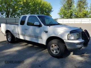 1998 Ford F-150 z VIN 1FTZX18W2WNC09396, wystawiony jako Copart lot #60355505 z przebiegiem 221 565 mil mil oraz Czysty tytuł • Clean title. Historia ofert i sprzedaży dostępna na DreamBid. Obrazek 4.