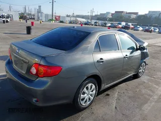 2010 Toyota Corolla z VIN 2T1BU4EE9AC437401, wystawiony jako IAAI lot #41869126 z przebiegiem 95 514 mil mil oraz . Historia ofert i sprzedaży dostępna na DreamBid. Obrazek 4.
