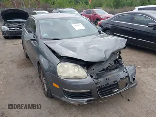 2006 Volkswagen Jetta 2.5L с VIN 3VWDF71K16M629021, выставлен на аукционе IAAI как лот 42536317 с пробегом 156 814 миль миль и . История ставок и продаж доступна на DreamBid. Изображение 1.