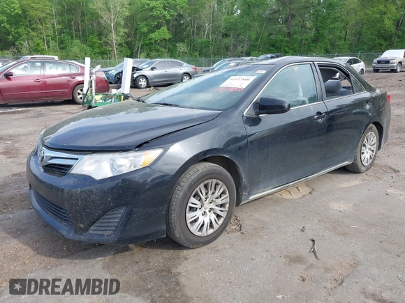 2012 Toyota Camry L z VIN 4T1BF1FK0CU131461, wystawiony jako IAAI lot #41957880 z przebiegiem 113 902 mil mil oraz . Historia ofert i sprzedaży dostępna na DreamBid. Obrazek 17.