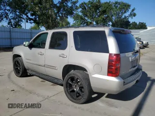 2007 Chevrolet Tahoe LT with VIN 1GNFC13J17J145992, listed as a Copart auction lot 57673385 with 151,804 mi miles and Salvage title. Bid and sale history available at DreamBid. Image 2.