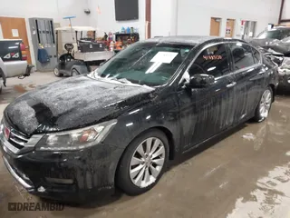 2015 Honda Accord Sedan EX-L with VIN 1HGCR3F89FA031219, listed as a IAAI auction lot 41085130 with 75,684 mi miles. Bid and sale history available at carsss.com. Image 17.