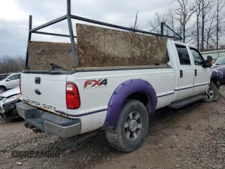 2015 Ford F-350 Platinum with VIN 1FT8W3B6XFEC05664, listed as a Copart auction lot 84847544 with Not Provided miles and Salvage Title. Bid and sale history available at DreamBid. Image 3.