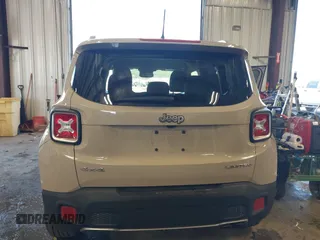 2016 Jeep Renegade Limited with VIN ZACCJBDT5GPD32272, listed as a IAAI auction lot 41725388 with 85,170 mi miles and . Bid and sale history available at DreamBid. Image 17.