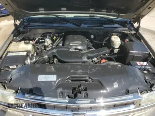 2003 Chevrolet Suburban LT with VIN 1GNEC16Z43J243406, listed as a Copart auction lot 49070355 with 0 mi miles and Non Repairable. Bid and sale history available at carsss.com. Image 12.
