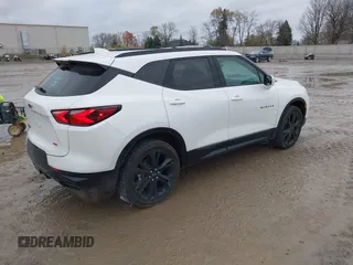 2021 Chevrolet Blazer RS z VIN 3GNKBERS7MS508086, wystawiony jako IAAI lot #40921436 z przebiegiem 66 072 mil mil oraz . Historia ofert i sprzedaży dostępna na DreamBid. Obrazek 4.