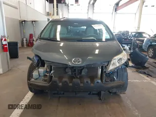2014 Toyota Sienna Limited with VIN 5TDDK3DC6ES076022, listed as a IAAI auction lot 42174440 with 112,630 mi miles and . Bid and sale history available at DreamBid. Image 13.