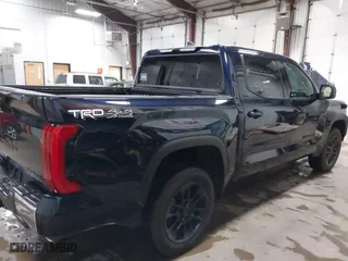 2024 Toyota Tundra 4WD SR5 with VIN 5TFLA5DB7RX176664, listed as a IAAI auction lot 40418278 with 12,105 mi miles. Bid and sale history available at carsss.com. Image 14.