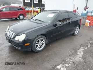 2003 Mercedes-Benz C 230 Kompressor with VIN WDBRN40J43A389733, listed as a IAAI auction lot 41560090 with 154,622 mi miles and . Bid and sale history available at DreamBid. Image 17.