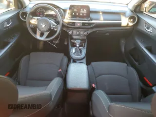 2021 Kia Forte LXS z VIN 3KPF24AD9ME352097, wystawiony jako Copart lot #80900344 z przebiegiem 95 263 mil mil oraz Szkoda całkowita • Salvage title. Historia ofert i sprzedaży dostępna na DreamBid. Obrazek 8.
