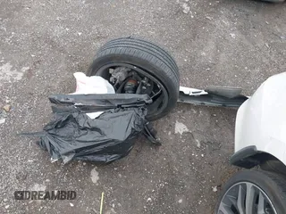 2024 Honda Civic Touring z VIN 2HGFE1F93RH341247, wystawiony jako IAAI lot #42102894 z przebiegiem Nie podano mil oraz . Historia ofert i sprzedaży dostępna na DreamBid. Obrazek 11.