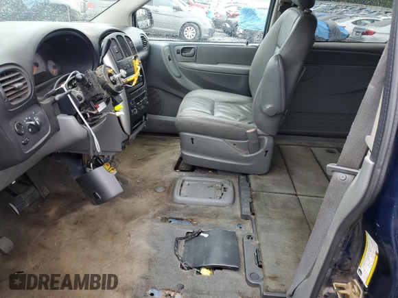 2006 Chrysler Town & Country LWB Touring with VIN 2A4GP54L36R797008, listed as a Copart auction lot 47931964 with 278,016 mi miles and Salvage Title. Bid and sale history available at carsss.com. Image 7.