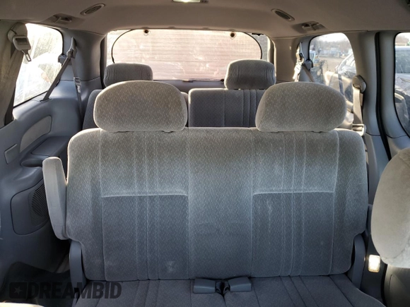 2002 Toyota Sienna CE with VIN 4T3ZF19C62U448900, listed as a Copart auction lot 48347055 with 207,018 mi miles and Salvage Title. Bid and sale history available at carsss.com. Image 10.