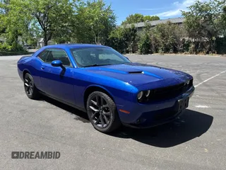 2019 Dodge Challenger SXT с VIN 2C3CDZAG0KH530232, выставлен на аукционе Copart как лот 65770725 с пробегом 57 695 миль миль и Списание • Salvage title. История ставок и продаж доступна на DreamBid. Изображение 1.