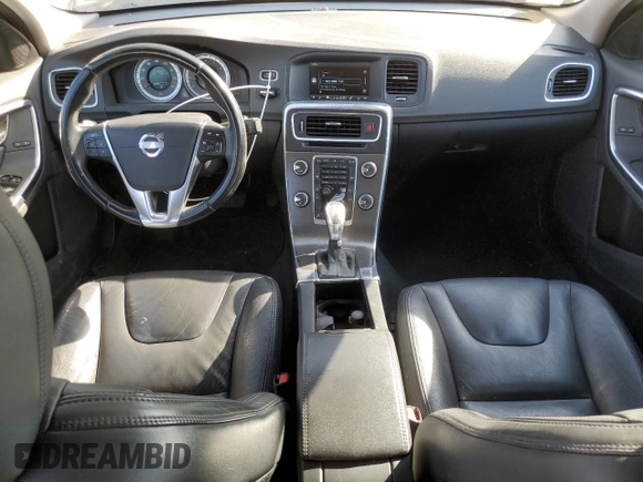 2013 Volvo S60 T5 Premier with VIN YV1612FSXD2230824, listed as a Copart auction lot 54147355 with 139,853 mi miles and Clean Title. Bid and sale history available at carsss.com. Image 8.