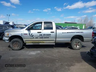 2007 Dodge Ram 2500 SLT with VIN 1D7KS28C07J553495, listed as a IAAI auction lot 41735695 with 405,368 mi miles. Bid and sale history available at carsss.com. Image 14.