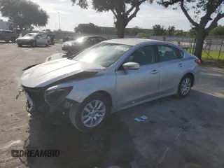 2016 Nissan Altima S with VIN 1N4AL3AP1GC244635, listed as a Copart auction lot 62701135 with 49,253 mi miles and Salvage title. Bid and sale history available at DreamBid. Image 1.