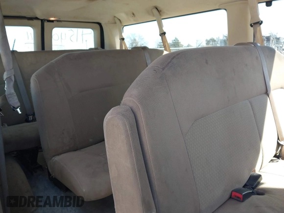 2013 Ford Econoline Passenger XL с VIN 1FBNE3BL7DDA62112, выставлен на аукционе IAAI как лот 41590110 с пробегом 194 712 миль миль и . История ставок и продаж доступна на DreamBid. Изображение 8.