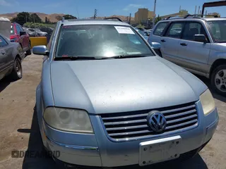 2003 Volkswagen Passat GLX z VIN WVWYH63B43E326130, wystawiony jako IAAI lot #42380050 z przebiegiem 156 338 mil mil oraz . Historia ofert i sprzedaży dostępna na DreamBid. Obrazek 6.