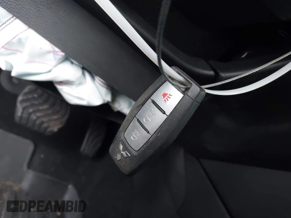 2024 Mitsubishi Outlander ES z VIN JA4J3UA88RZ074065, wystawiony jako IAAI lot #41451179 z przebiegiem 3 338 mil mil oraz . Historia ofert i sprzedaży dostępna na DreamBid. Obrazek 11.