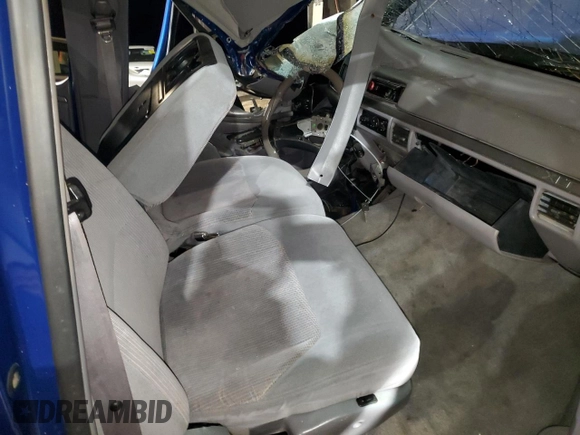 1995 Ford F-350 with VIN 1FTJW36H9SEA14003, listed as a Copart auction lot 85005914 with Not provided miles and Salvage title. Bid and sale history available at DreamBid. Image 7.