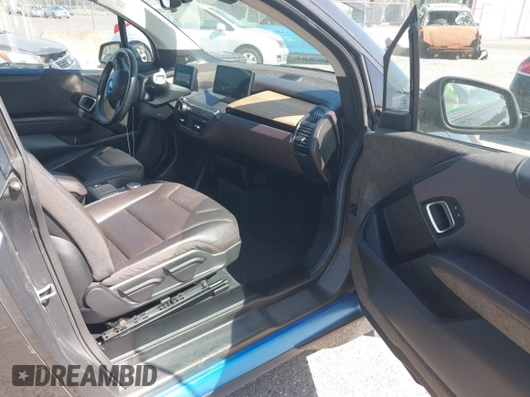 2014 BMW i3 with VIN WBY1Z4C54EV273699, listed as a IAAI auction lot 41549973 with 109,947 mi miles and . Bid and sale history available at DreamBid. Image 5.