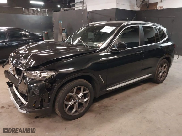 2024 BMW X3 xDrive30i with VIN 5UX53DP03R9T55598, listed as a IAAI auction lot 41223077 with 9,923 mi miles. Bid and sale history available at carsss.com. Image 2.