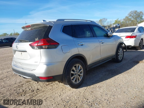 2017 Nissan Rogue SL with VIN 5N1AT2MT0HC826302, listed as a IAAI auction lot 41801657 with 111,216 mi miles and . Bid and sale history available at DreamBid. Image 4.