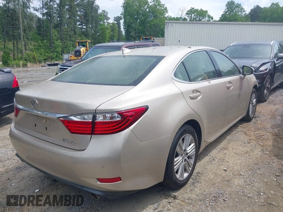 2015 Lexus ES 330 with VIN JTHBK1GG1F2157625, listed as a IAAI auction lot 42102389 with 126,582 mi miles and . Bid and sale history available at DreamBid. Image 4.
