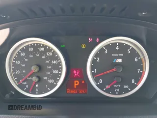 2010 BMW X5 M z VIN 5YMGY0C57ALK25120, wystawiony jako IAAI lot #41473632 z przebiegiem 78 923 mil mil oraz . Historia ofert i sprzedaży dostępna na DreamBid. Obrazek 7.
