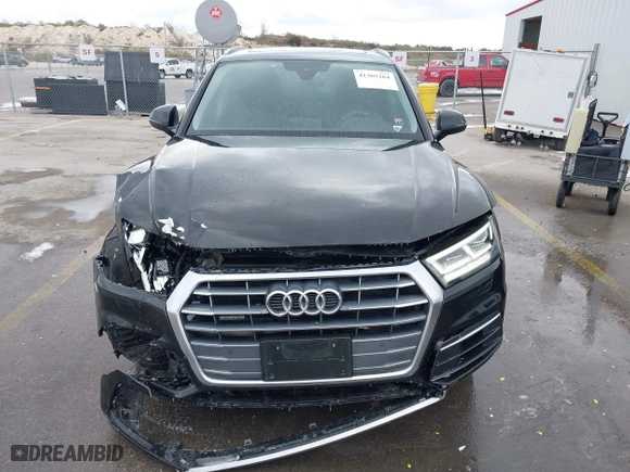 2018 Audi Q5 Premium Plus with VIN WA1BNAFY6J2228095, listed as a IAAI auction lot 41365264 with 75,191 mi miles. Bid and sale history available at carsss.com. Image 6.