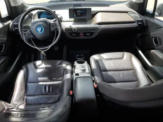 2017 BMW i3 with VIN WBY1Z8C38HV893417, listed as a Copart auction lot 53063865 with 28,910 mi miles and Salvage Title. Bid and sale history available at carsss.com. Image 8.