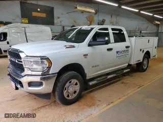 2022 Ram 2500 Tradesman with VIN 3C6UR5HJ2NG379837, listed as a Copart auction lot 44196985 with 87,254 mi miles and Salvage Title. Bid and sale history available at carsss.com. Image 1.
