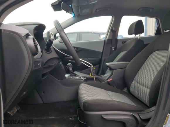 2021 Hyundai Kona SE with VIN KM8K1CAA4MU685385, listed as a Copart auction lot 50253045 with 48,327 mi miles and Salvage Title. Bid and sale history available at carsss.com. Image 7.