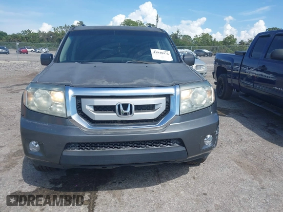 2011 Honda Pilot EX with VIN 5FNYF3H4XBB001140, listed as a IAAI auction lot 41940476 with 254,136 mi miles and . Bid and sale history available at carsss.com. Image 13.